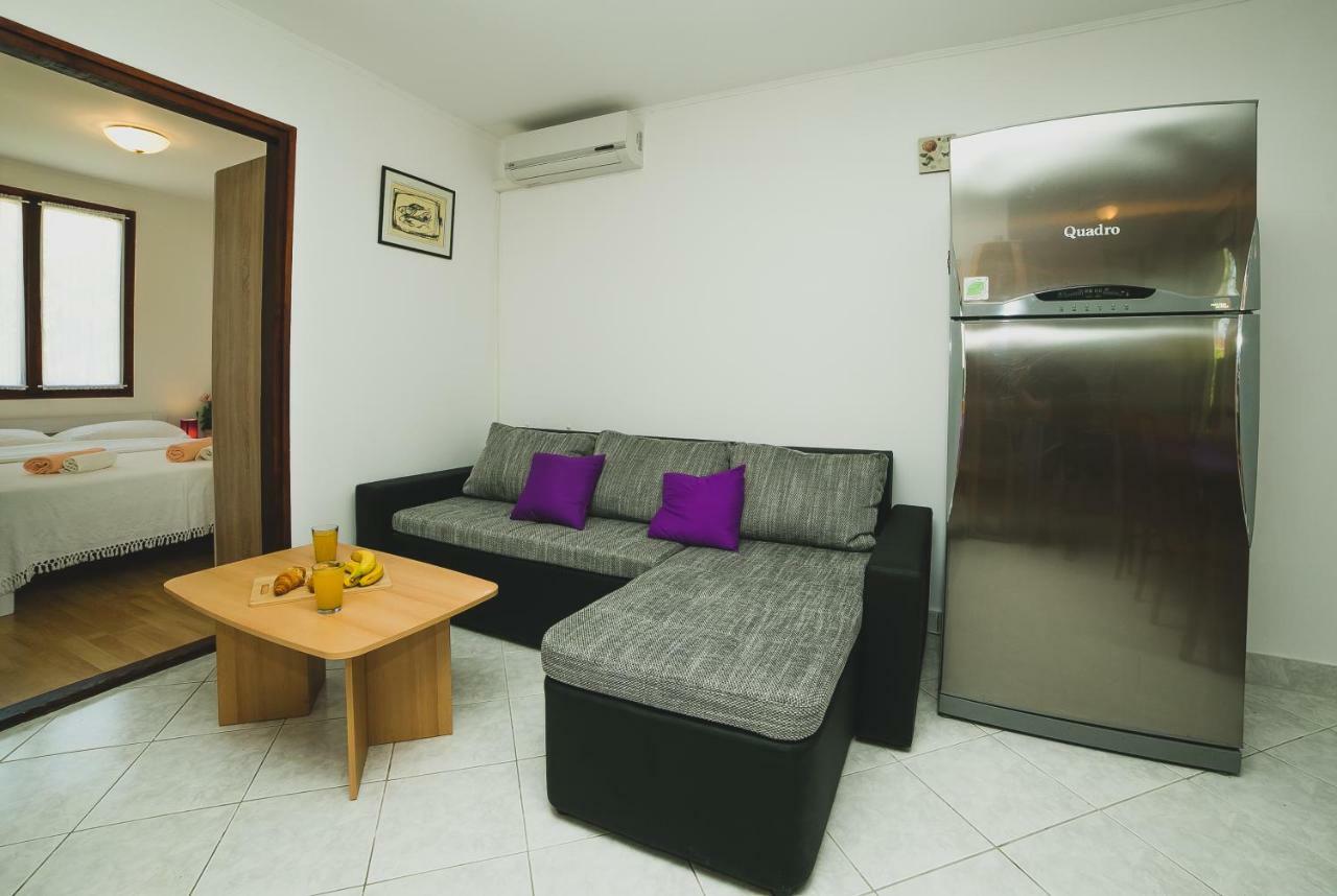Serenity By The Sea #1 - Private Terrace Vrsi Luaran gambar